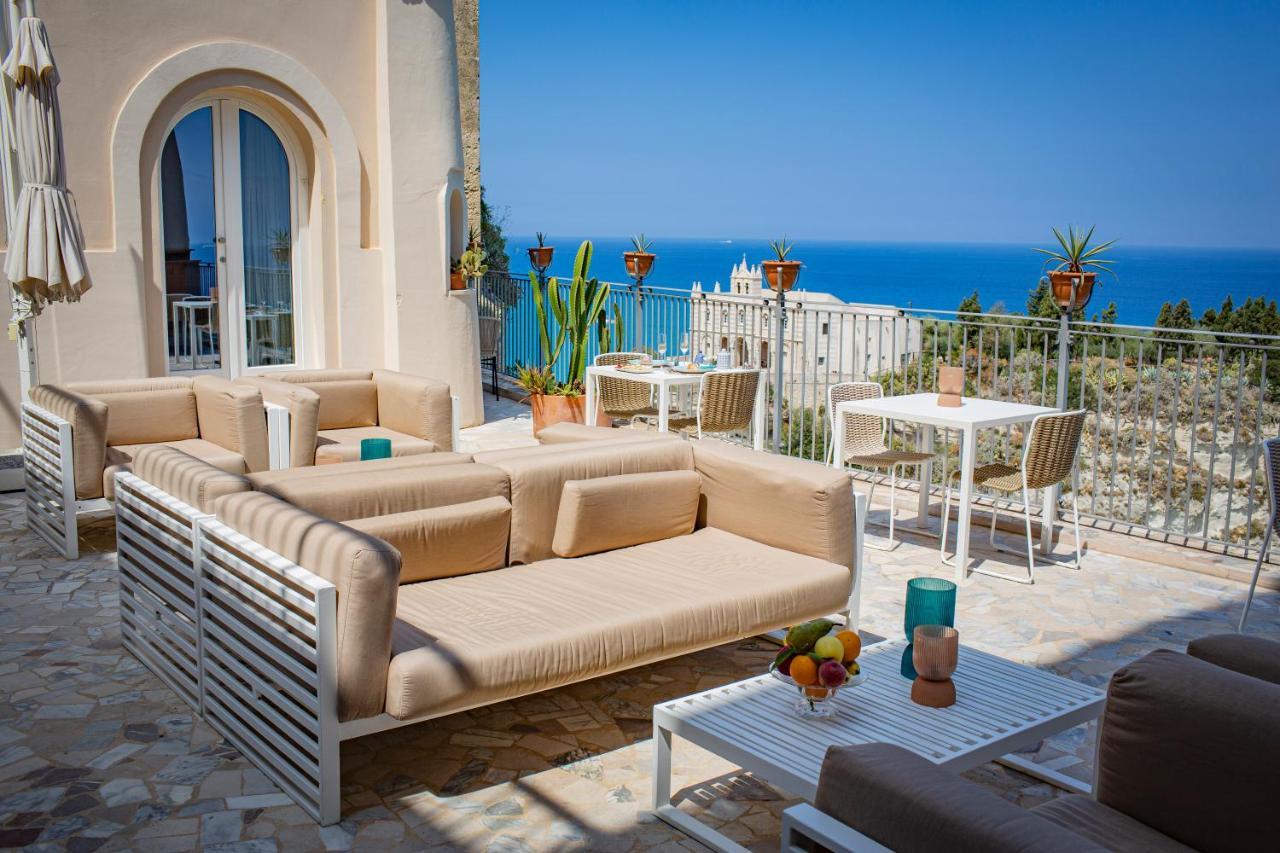 La Dolce Vita A Tropea Exteriör bild