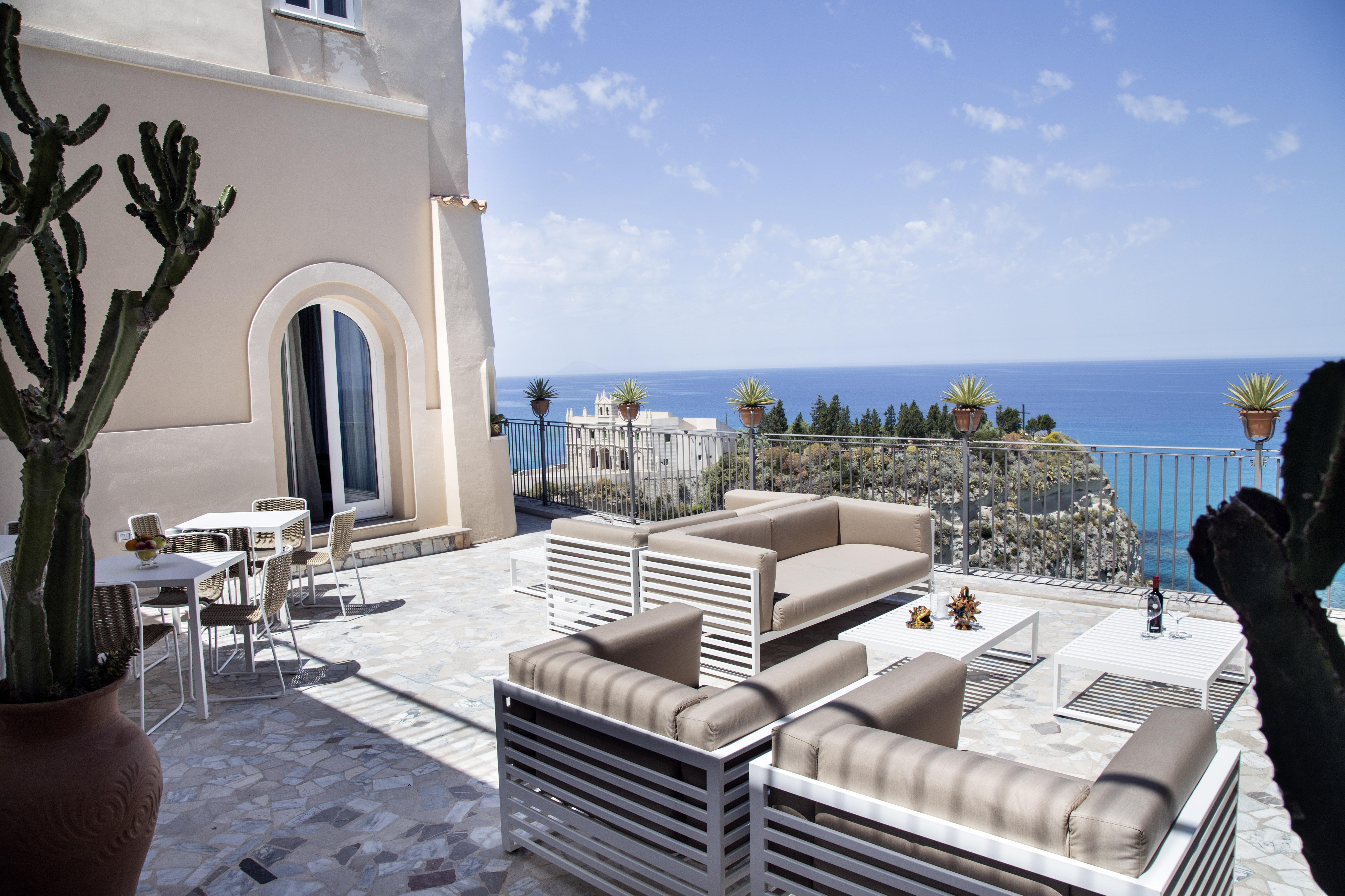 La Dolce Vita A Tropea Exteriör bild