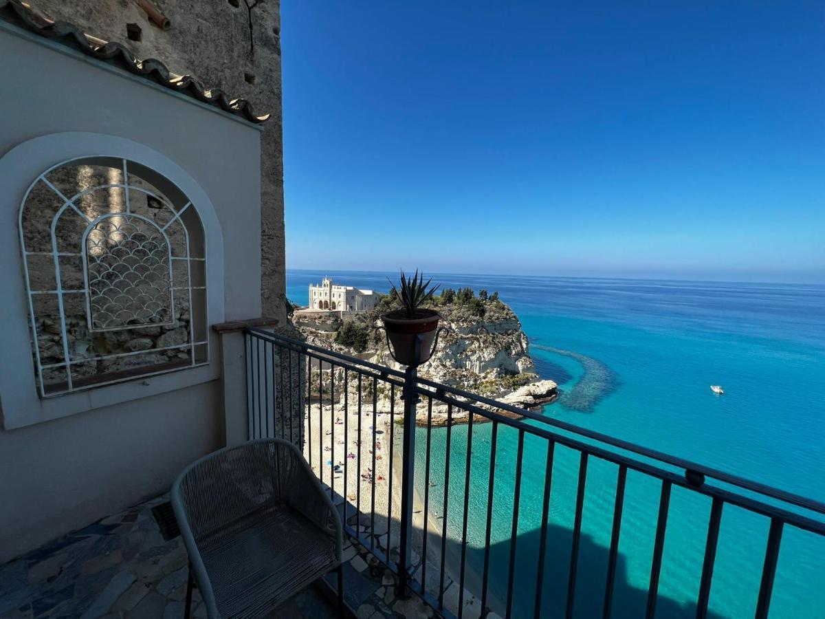 La Dolce Vita A Tropea Exteriör bild